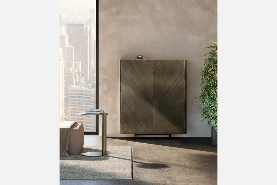 ALMA lacquered, brushed